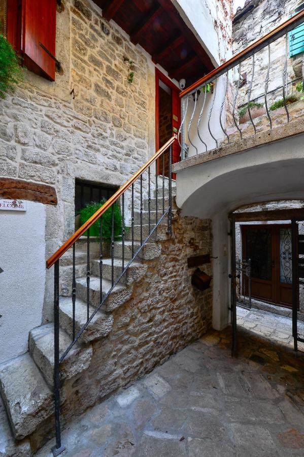 Apartments Salvezani Split Luaran gambar